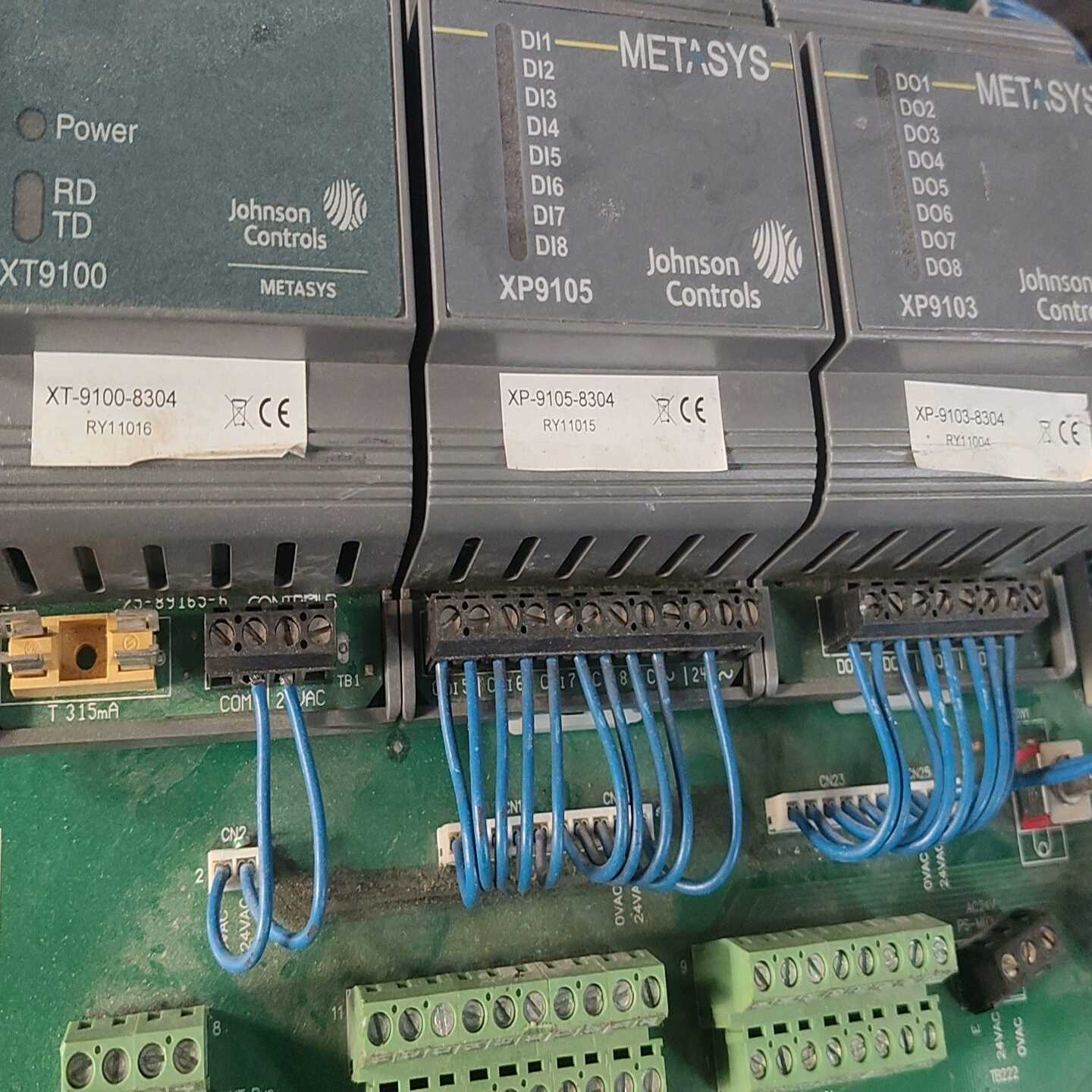 【议价】江森控制器,xT-9100-8304,xP-9105-830