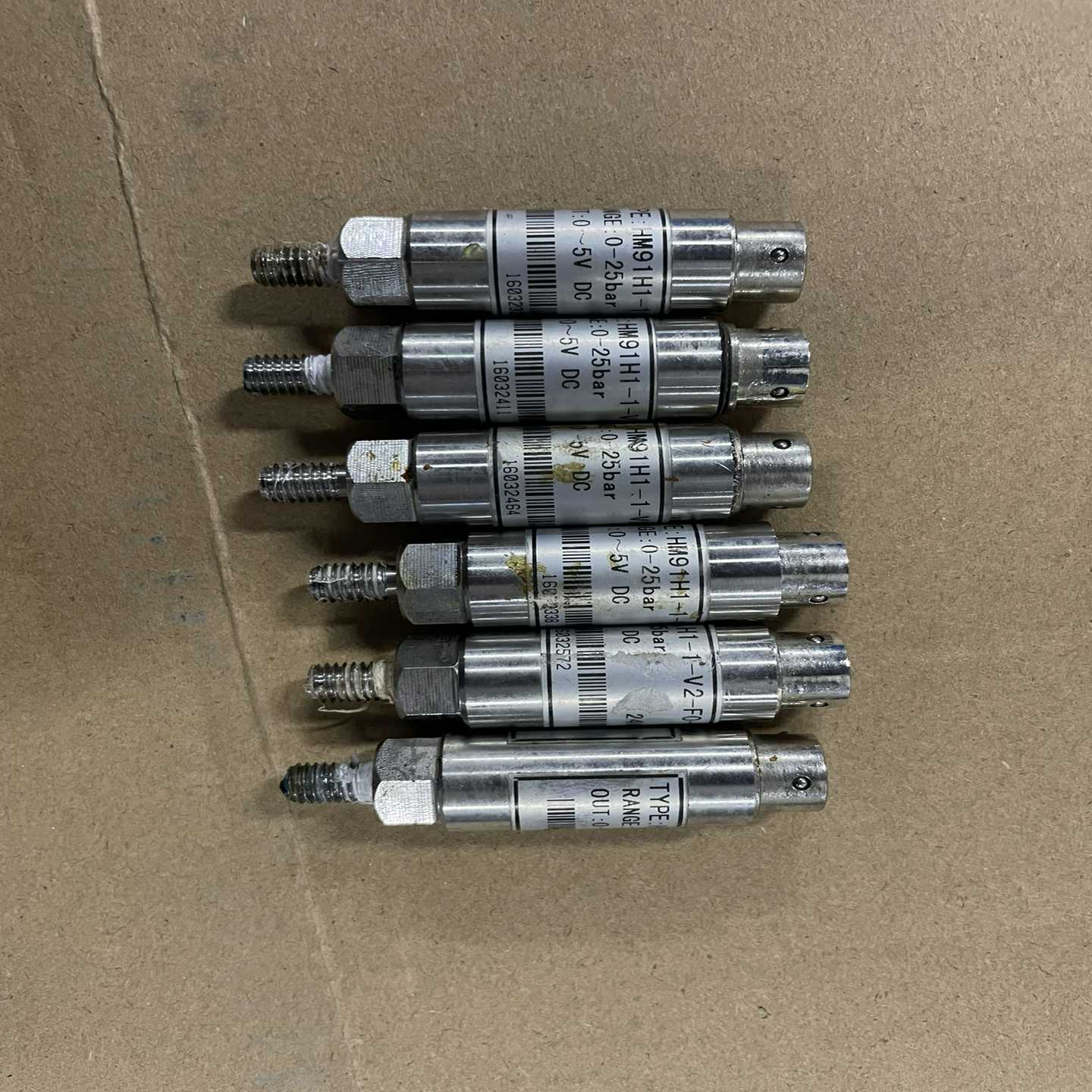 议价德国HELM压力传感器HM91H1-1-V2-F0-W1，单
