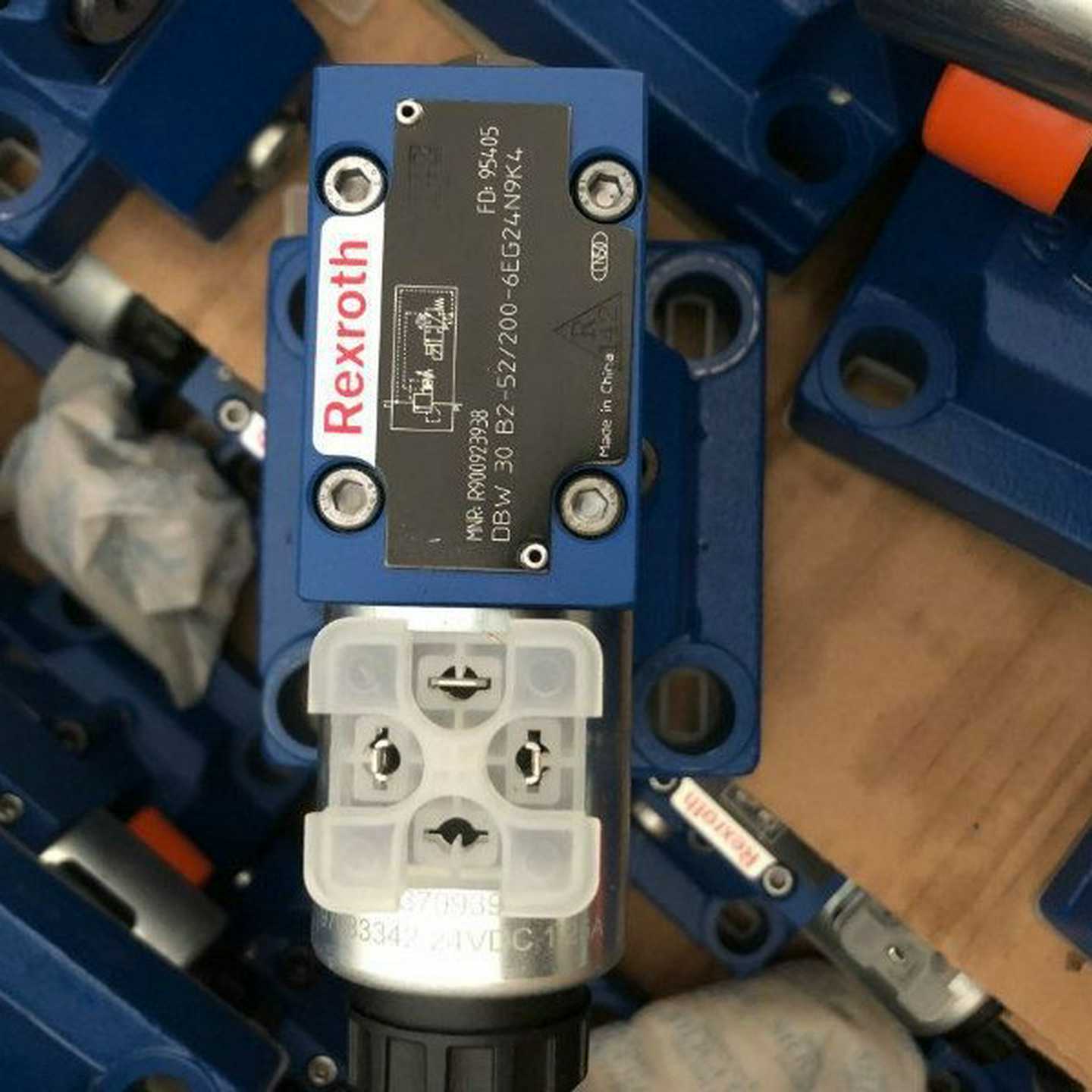 DBW10A7-5X/315-6EG24N9HK4德国REXROTH力士乐溢流阀