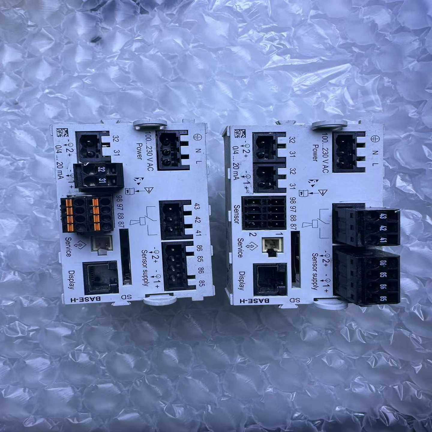 【星慕电子】E+H   通用型多参数变送器 CM442－3PQ7/0备件