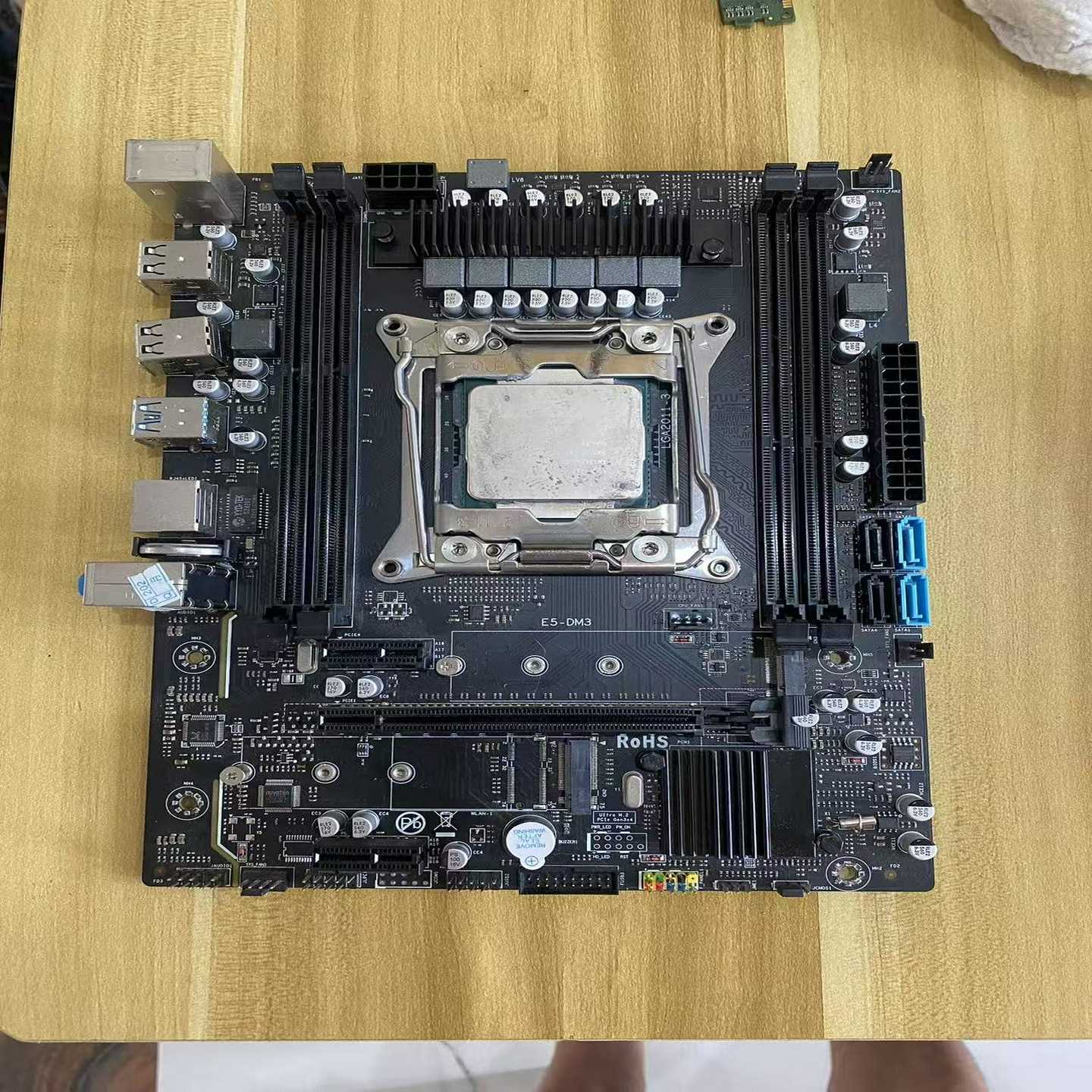 昂讯X99主板超新，型号E5-DM3，支持E5V3处理器（2--议价商品图片