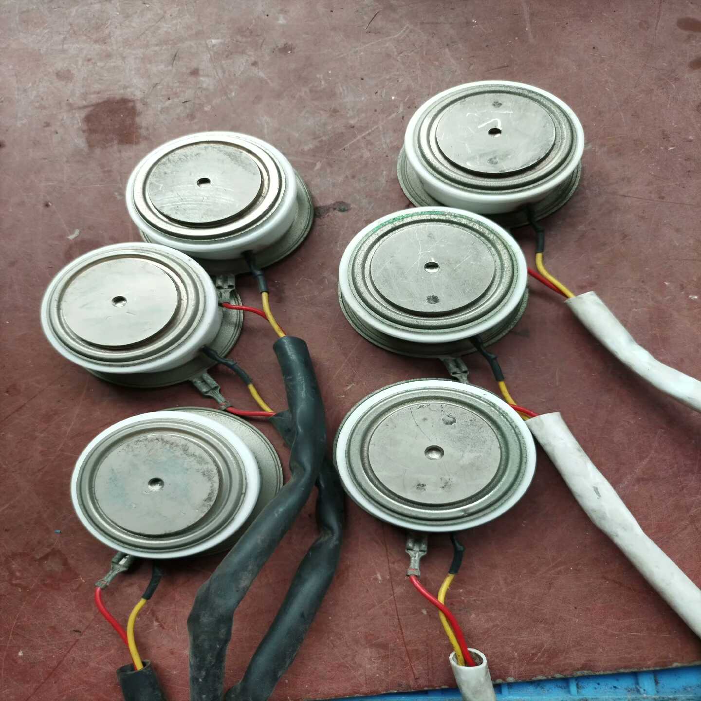 软启动控制器硅管询价