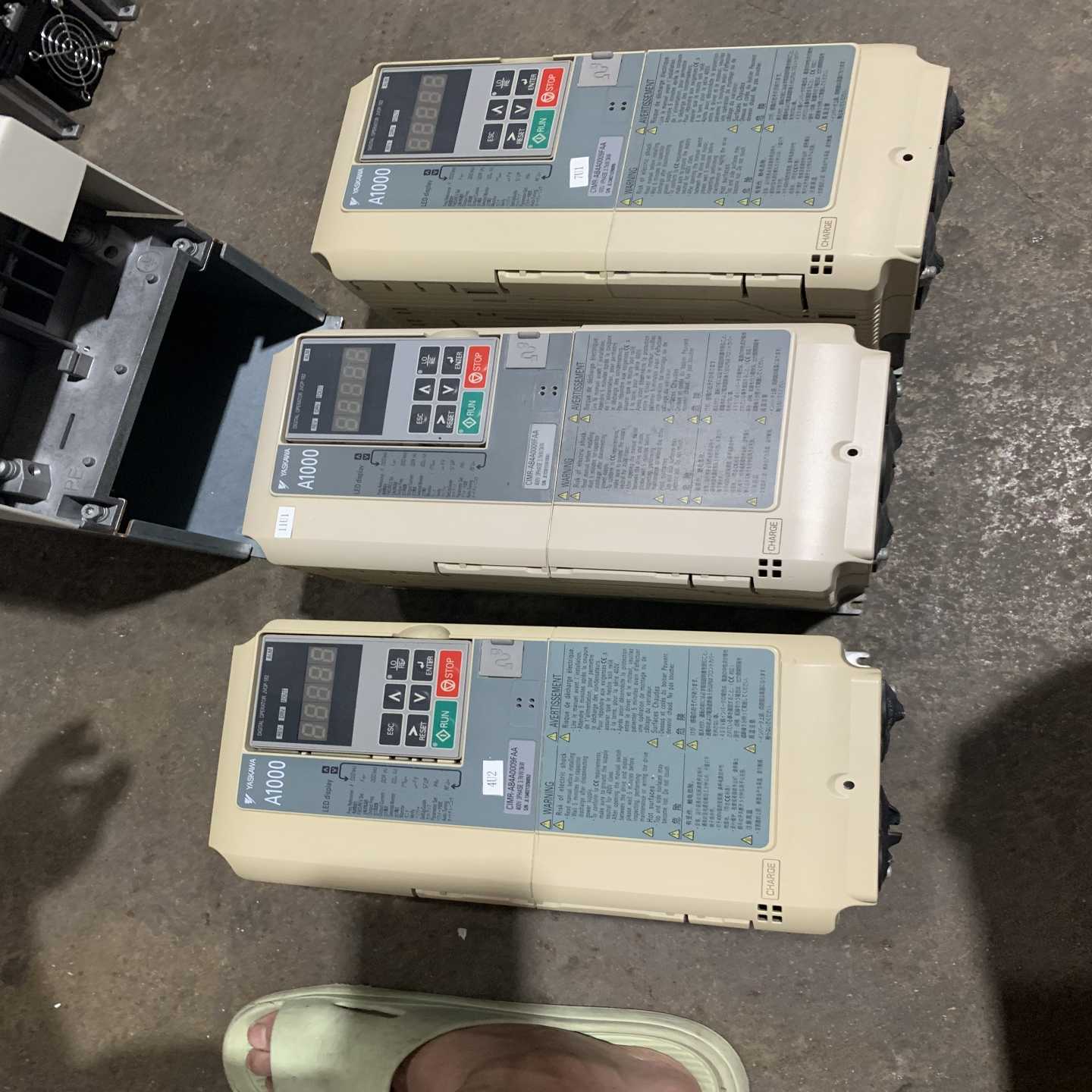 询价安川A1000变频器3KW，AB4A0009FAA，