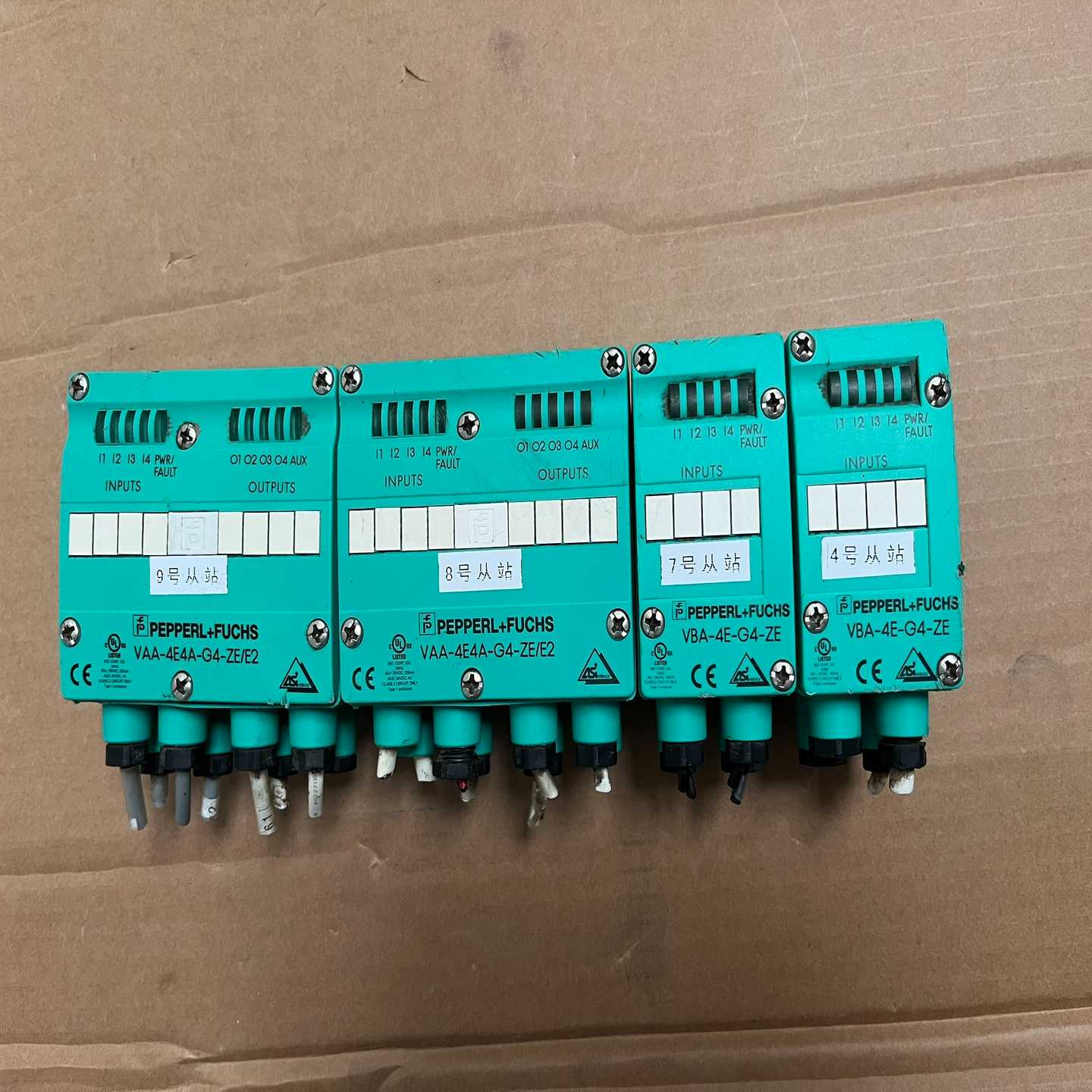 （请询价）倍加福控制器模块，型号VAA-4E4A-G4-ZE/E2和V
