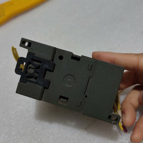 询价-EM223CN 2231HF220XA8