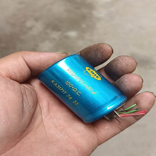 议价拆机英国ERIE RED   POS   680uf-10