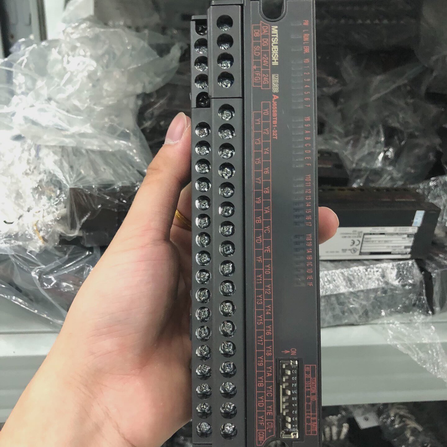 三菱远程模块AJ65SBTB132T日本原装进口成色非-议价