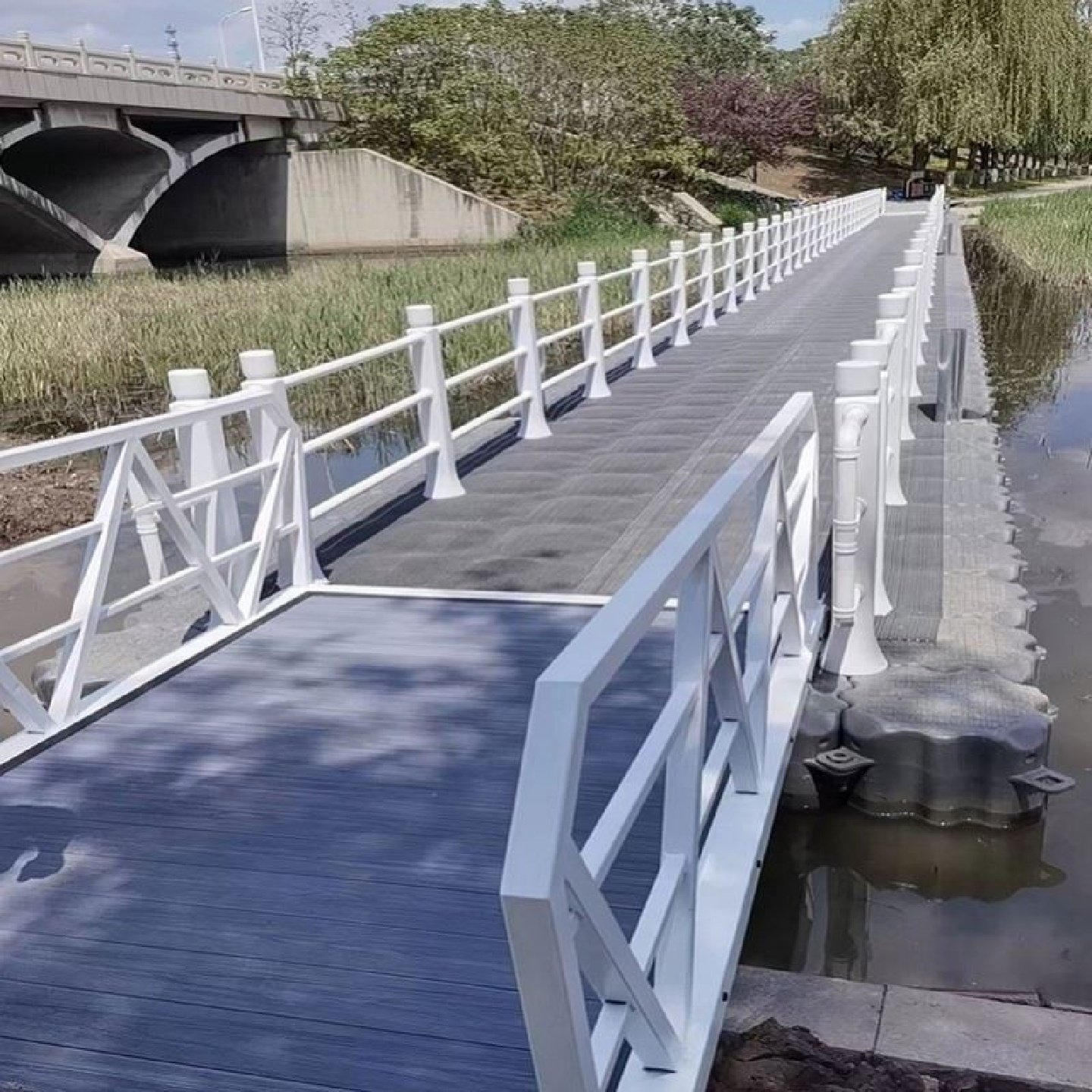 水上塑料浮筒码头浮桥网箱养殖浮箱吊泵拦污开孔浮漂浮桶钓鱼浮台,户外/登山/野营/旅行用品,其他,淘宝优惠券,粉丝福利购,淘宝优惠卷