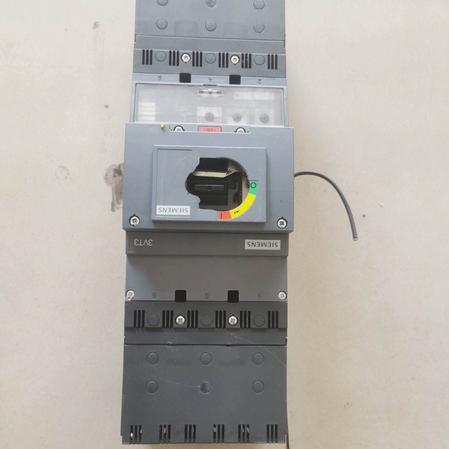 寻I塑壳断路器3VT93003HA20实物图拍照成色如