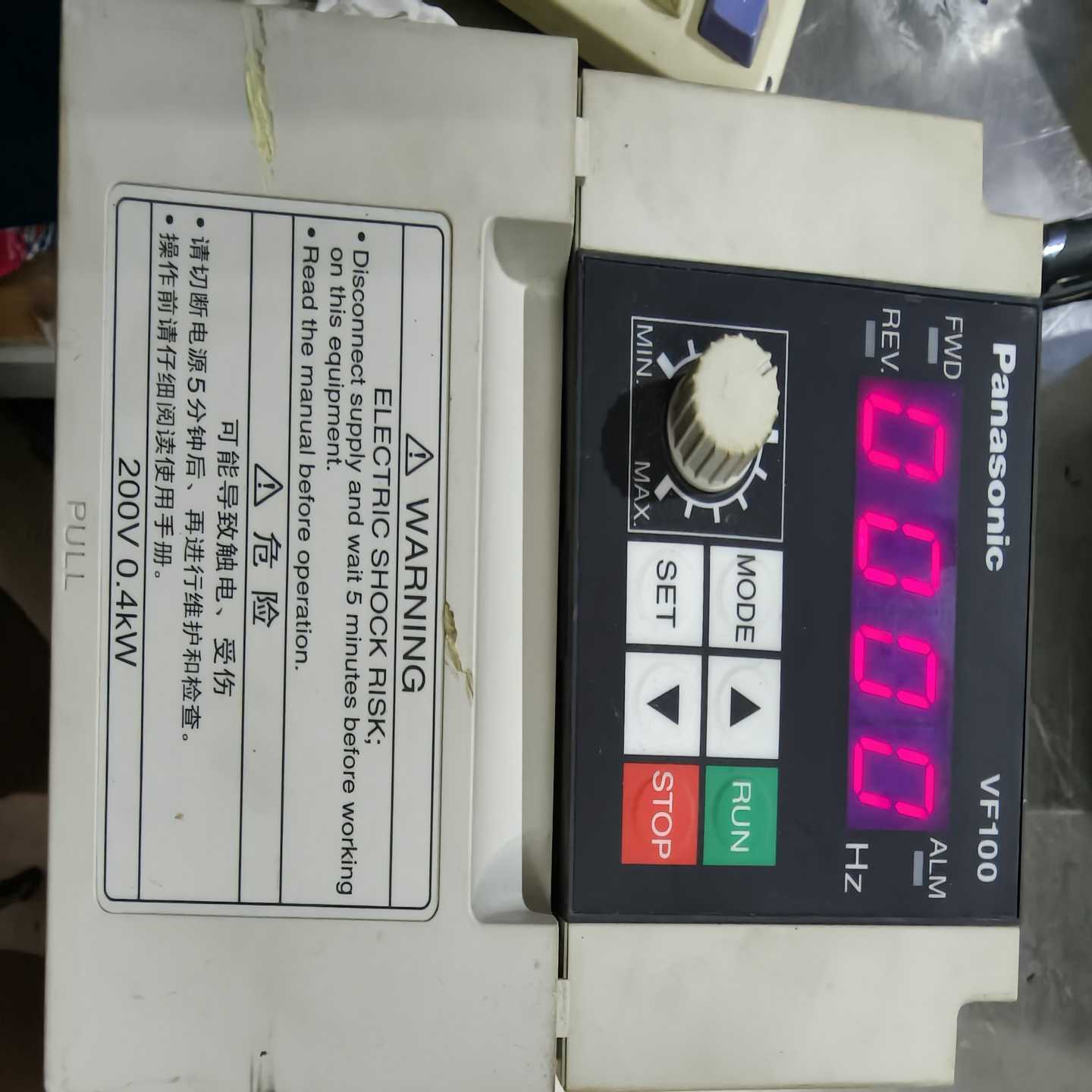 松下变频器AVF100-0042200V0.4KW测--议价商品