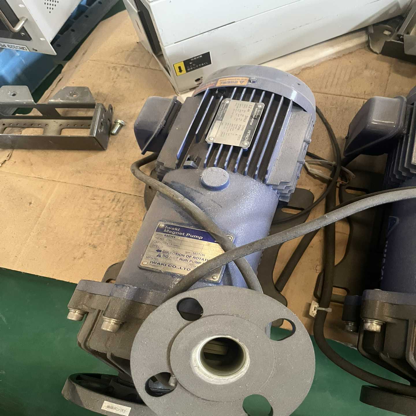 Iwaki易威奇磁力泵，型号MDH-423CV5-D，2.2--议价商品