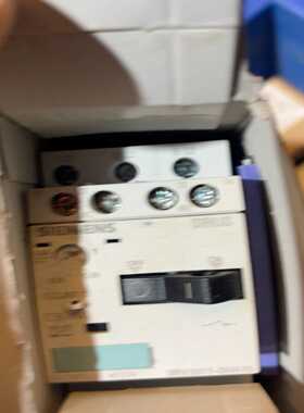 议价塑壳断路器V1011-015055-0.8
