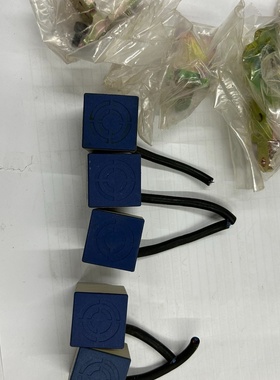 XS7T2DA210剩余4个