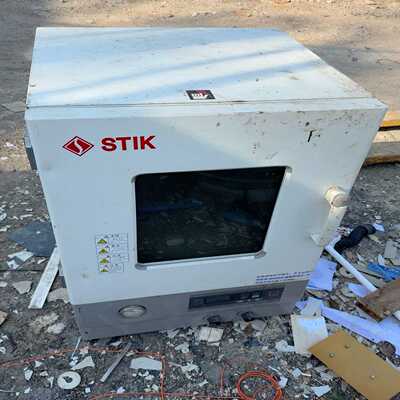 STIK施都凯真空干燥箱-议价