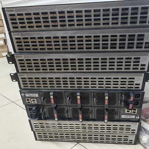询价~华为 CE8850-64CQ-EI 主机包含双电源3个风扇，