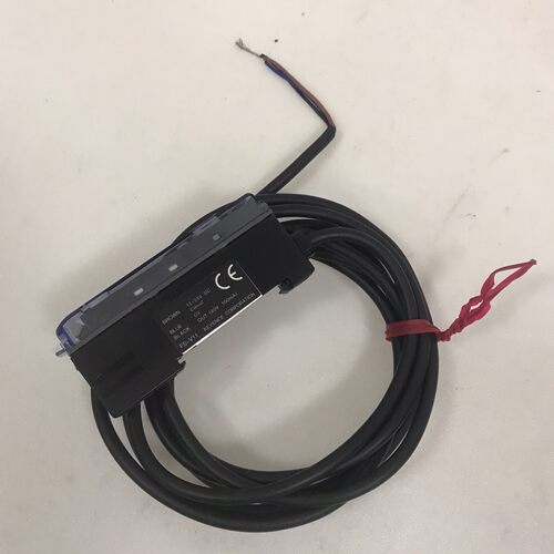 KEYENCE基恩士光纤放大器传感器 FS-V11~询价