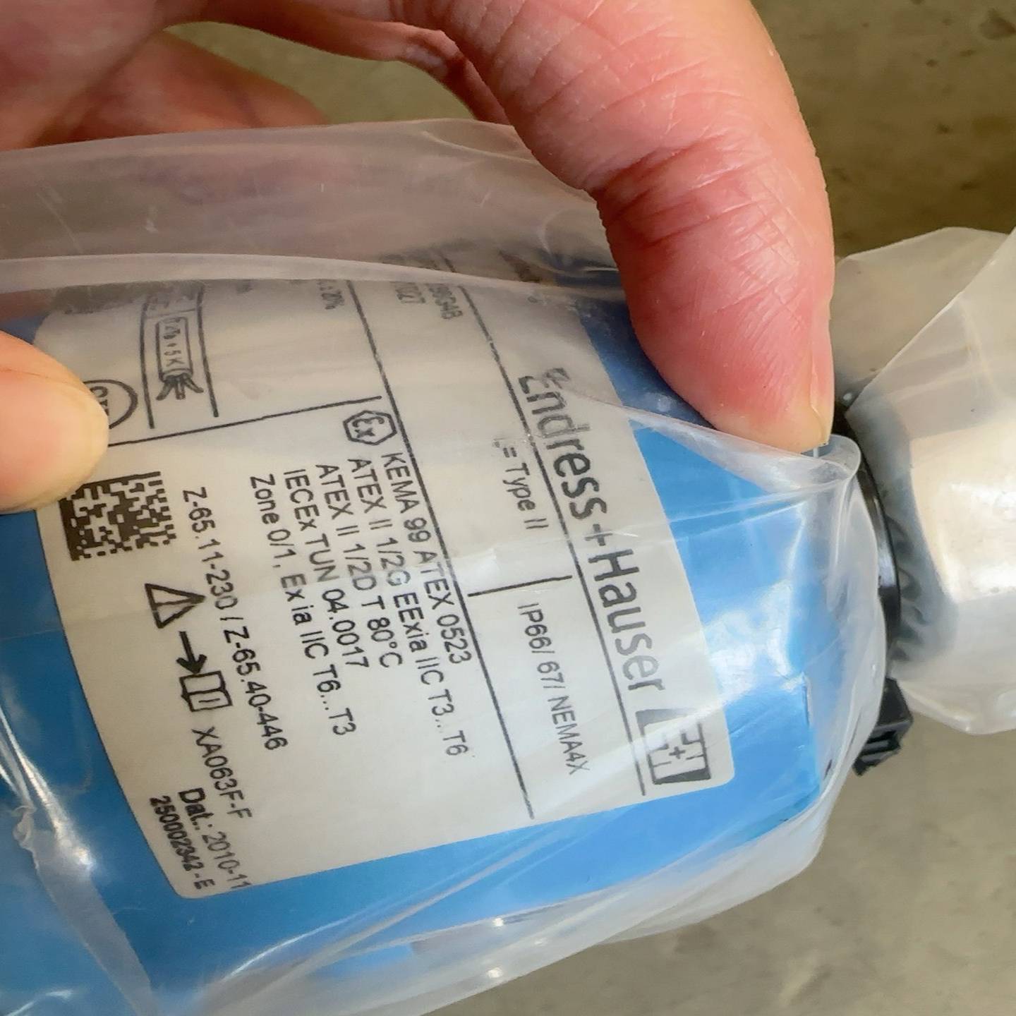 （议价）FTL51-FGR2DB6G4BEH音叉液位计