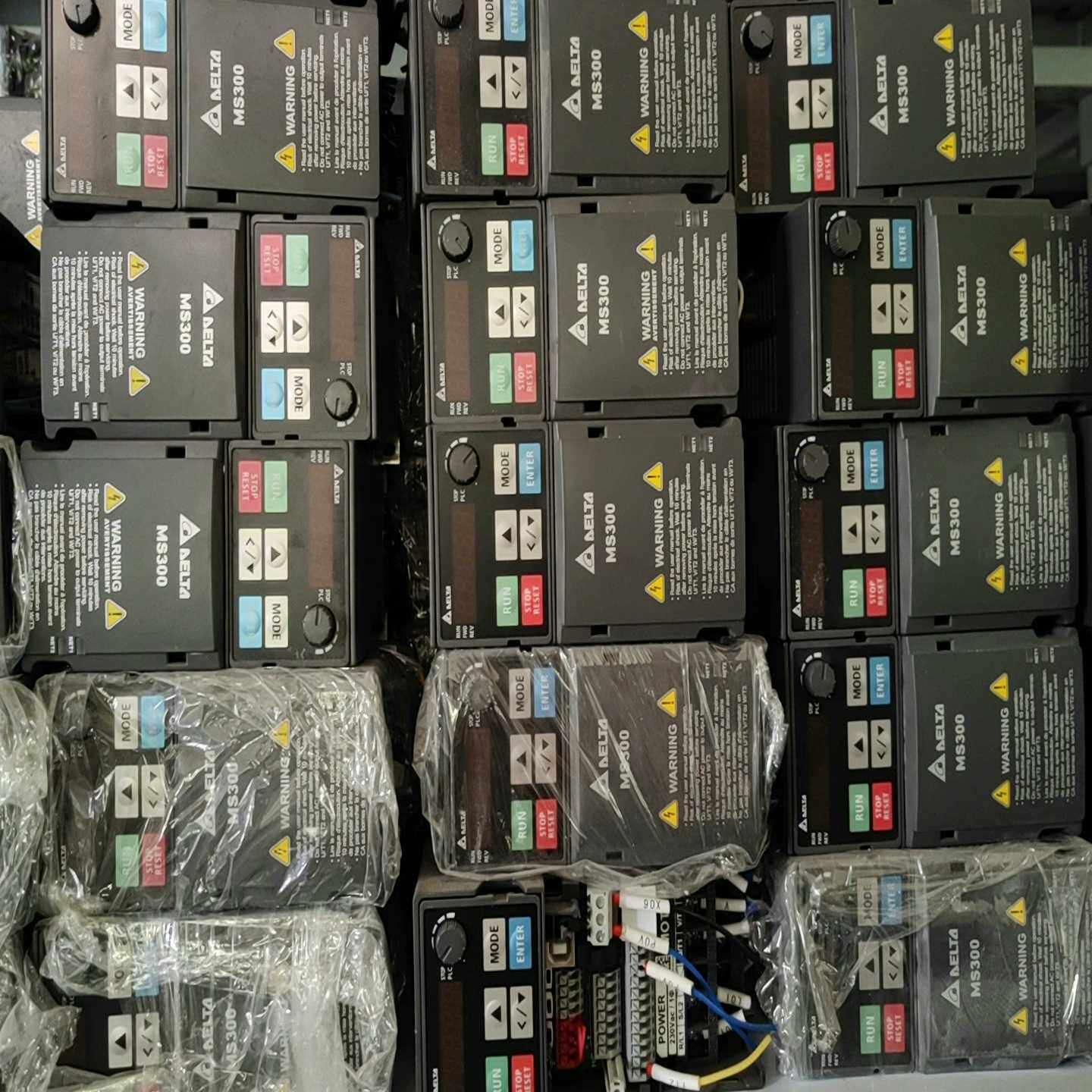 VFD2A8MS21ANSAA年份好成色非常好台达MS3询价