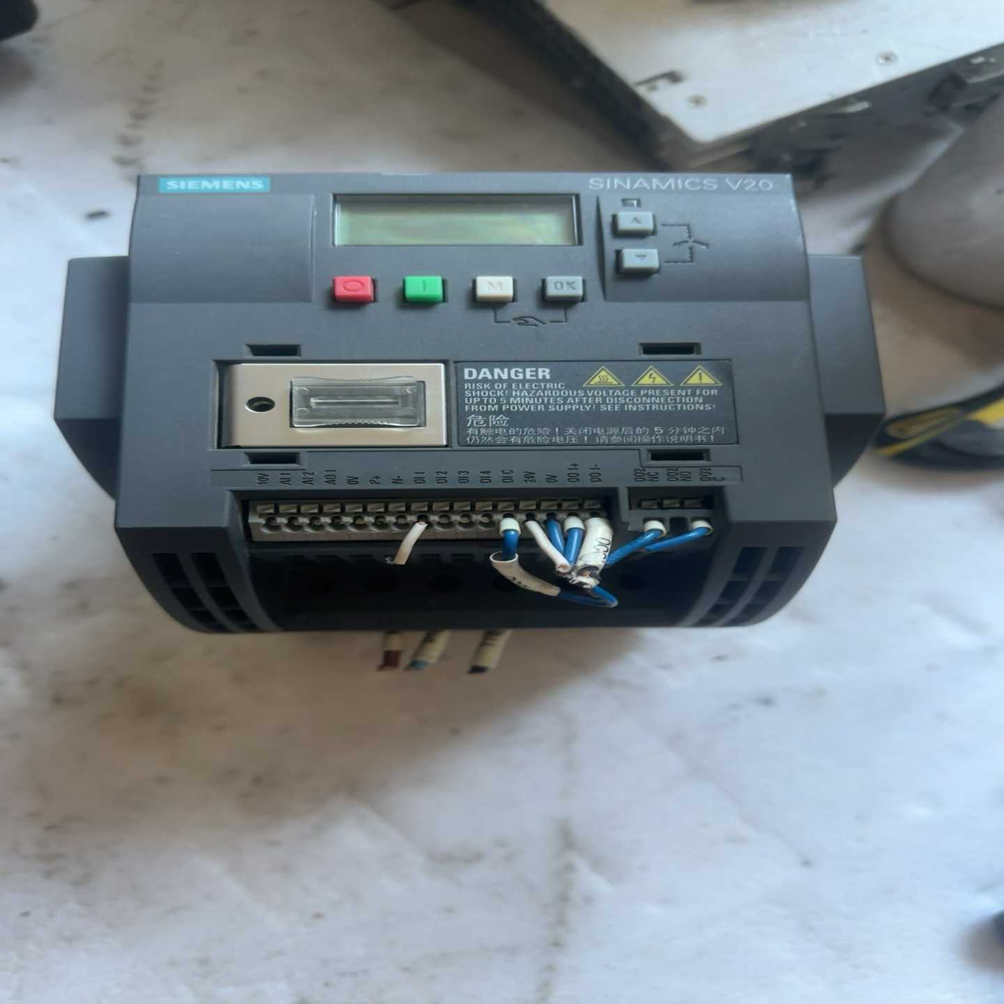 西门子V20变频器，6SL3210-5BE23-0UV0，