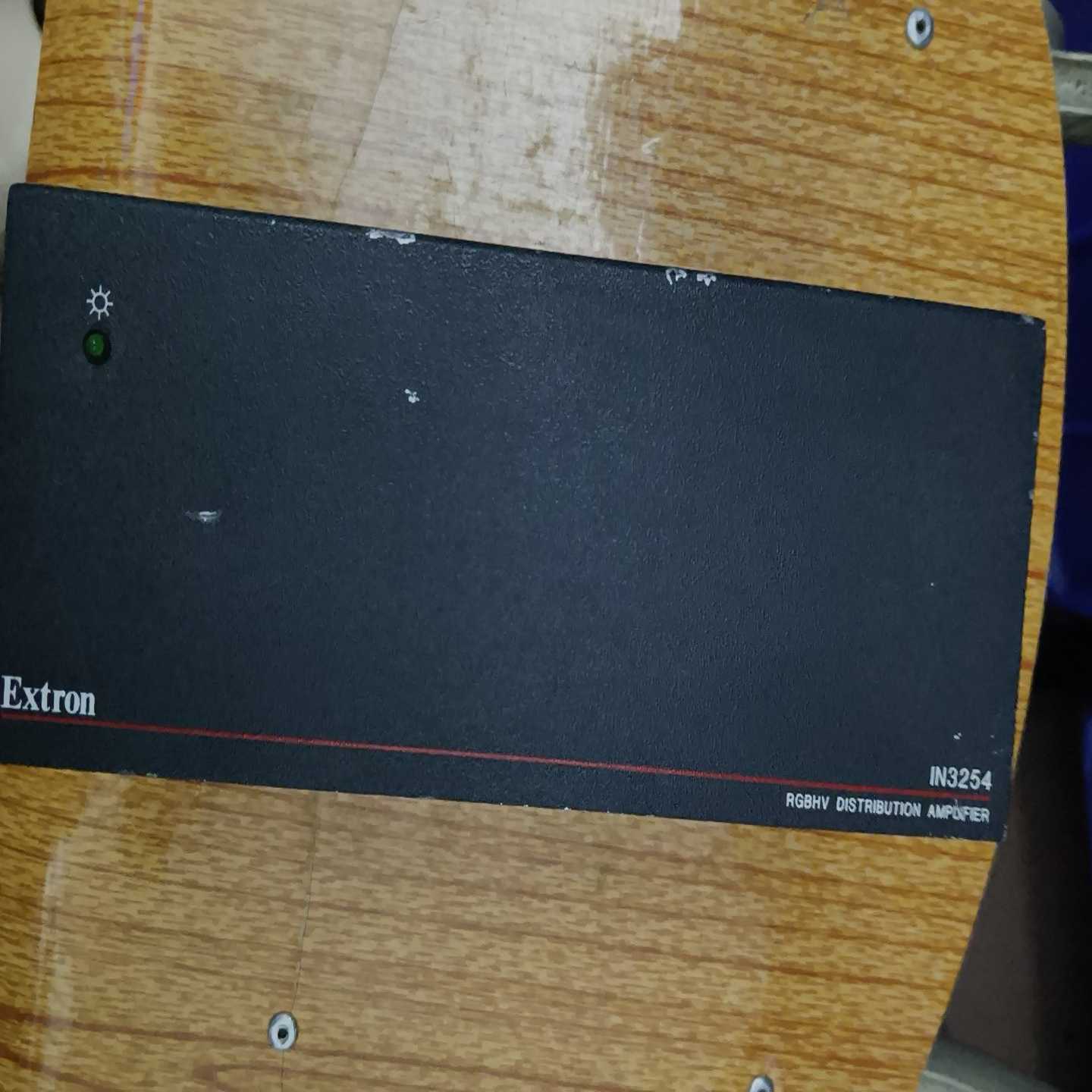 EXTRON爱思创分配器IN3254。实物图片，功能完好。--议价商品