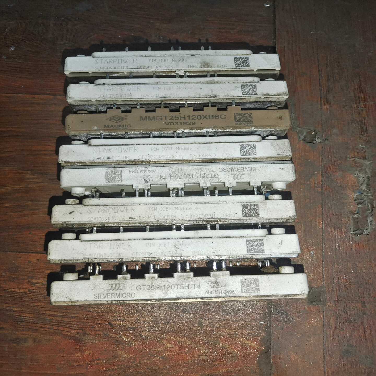 GD25PIT120C5SNGT25PI120T5H-询价