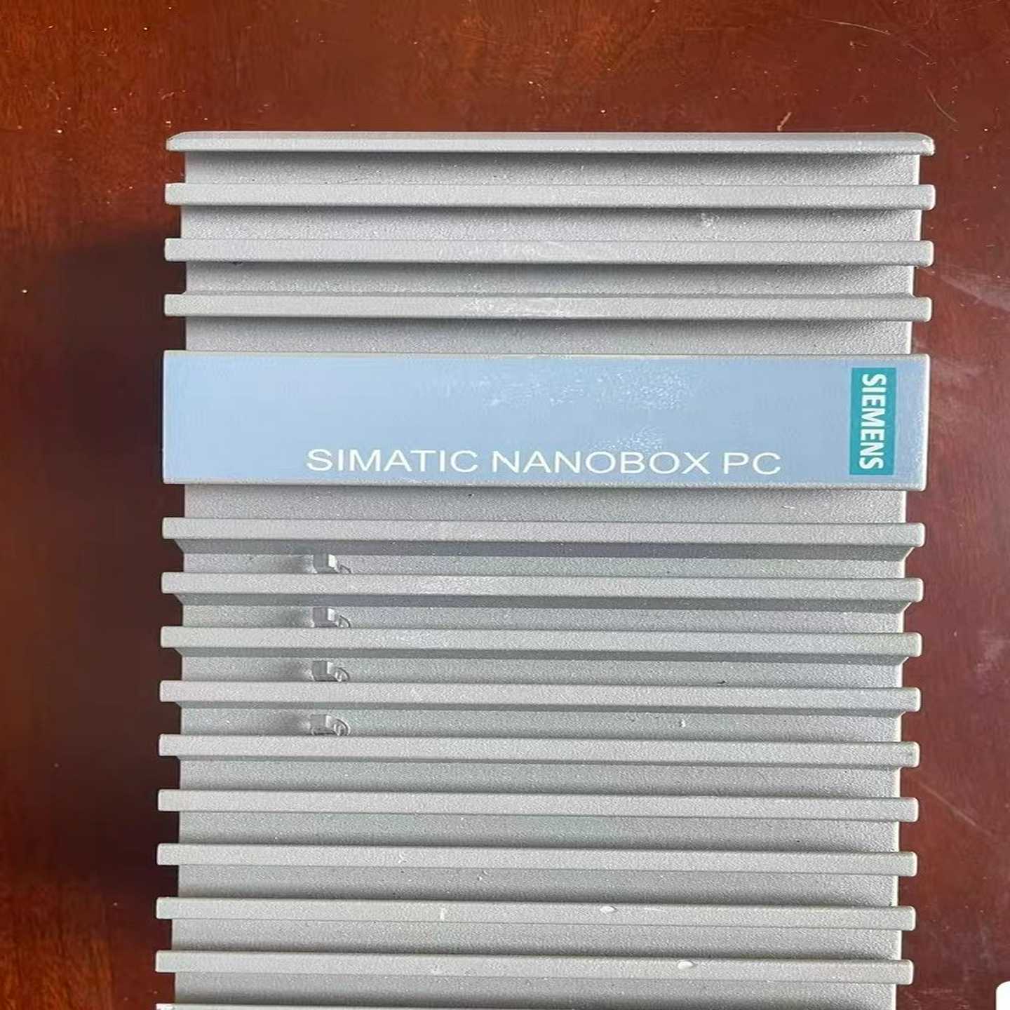 6ES7647-8BB21-0BA1成色漂亮功能完好，议价出--议价商品