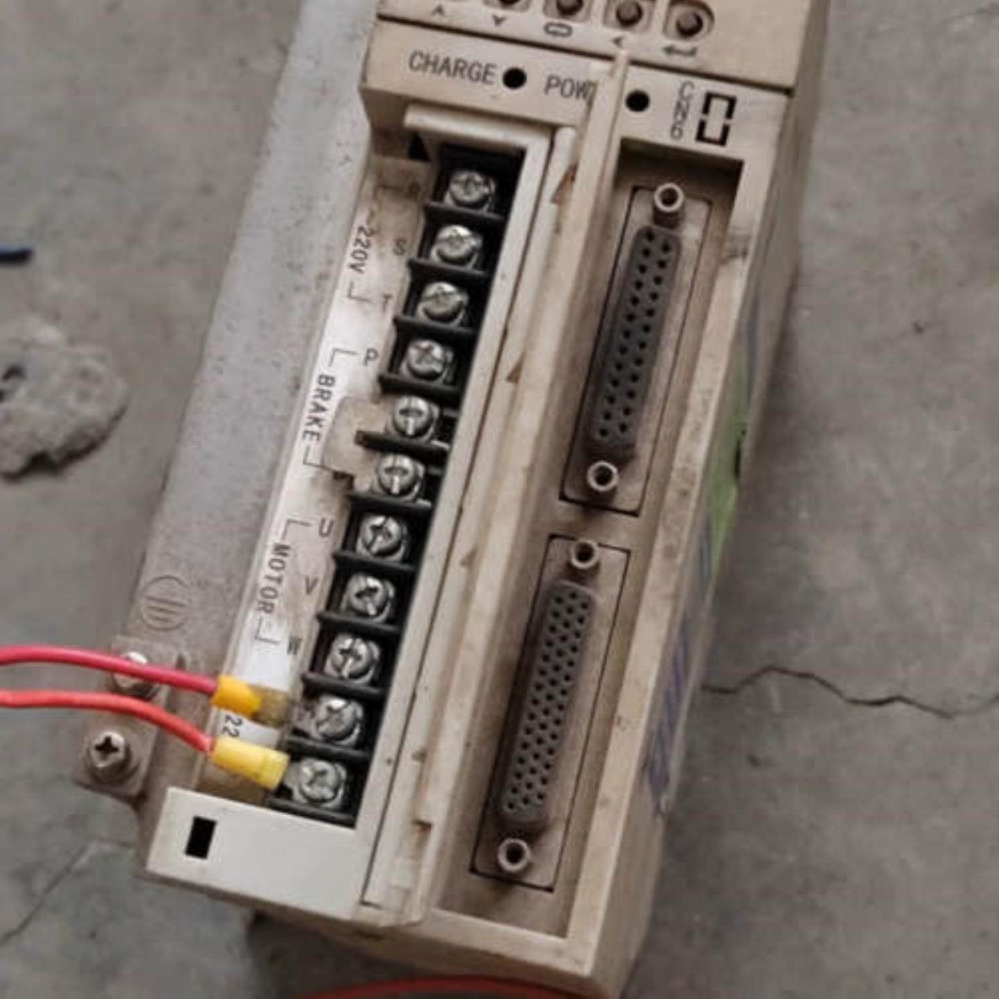 售前询价GS2000广数伺服驱动器GS2030T-NP1    通电议价