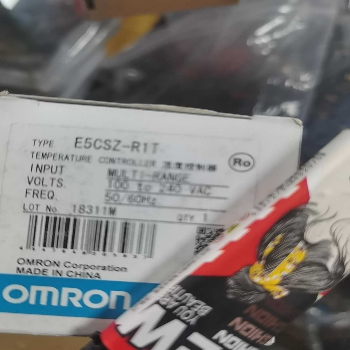欧姆龙温控器E5CSZ-R1T共1只