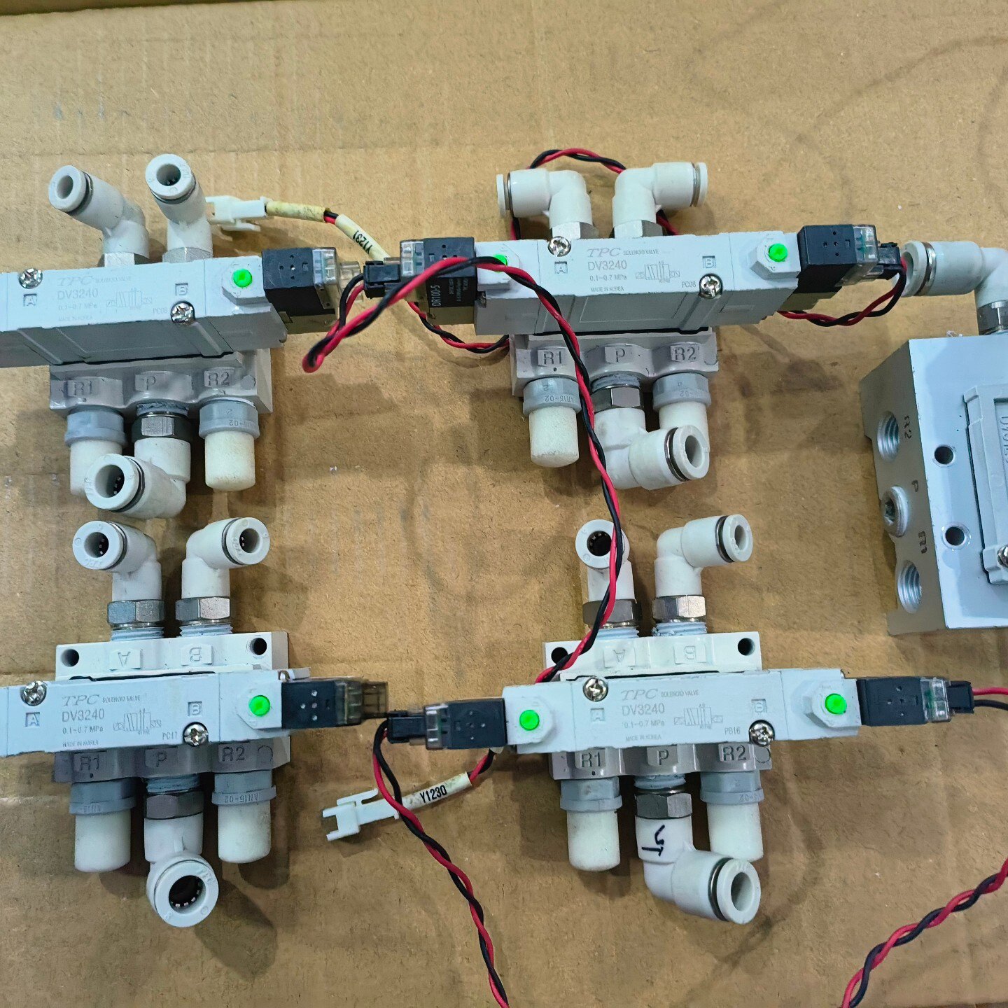 TPC原装电磁阀DV3240DV3140二手拆机成色如