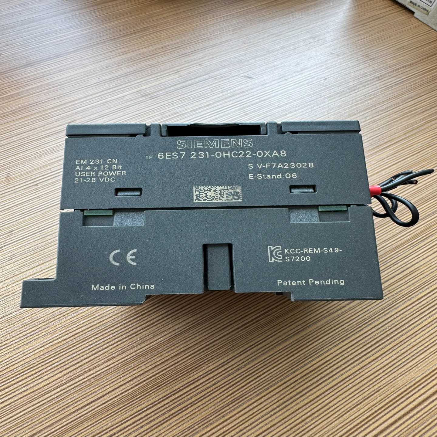 咨询-6ES7231-0HC22-0XA8件，成色如图实