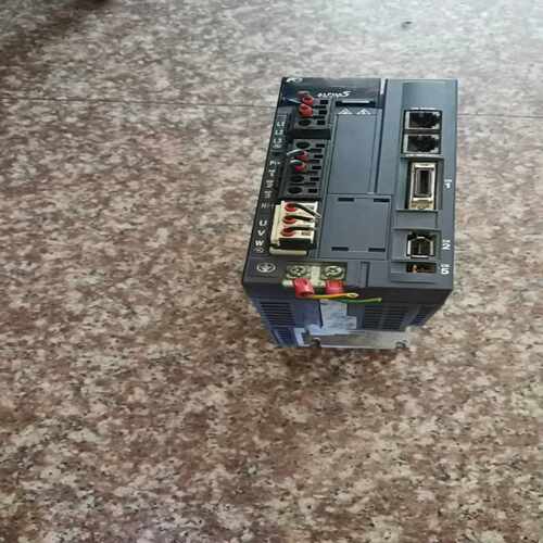 咨询-变频器R丫H751F5-VV2750w220v