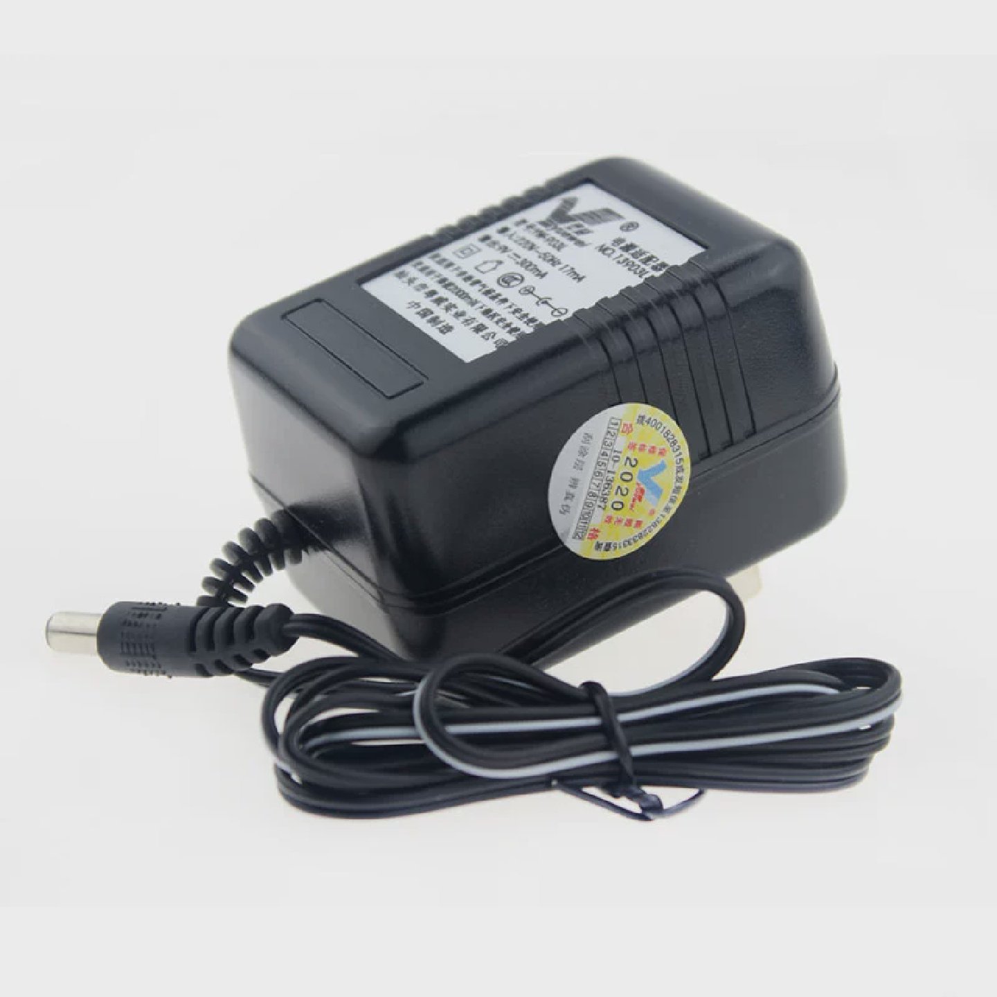 粤威DC9V变压器通用ZOOM效果器BossME50ME25G1N稳压电源适配器
