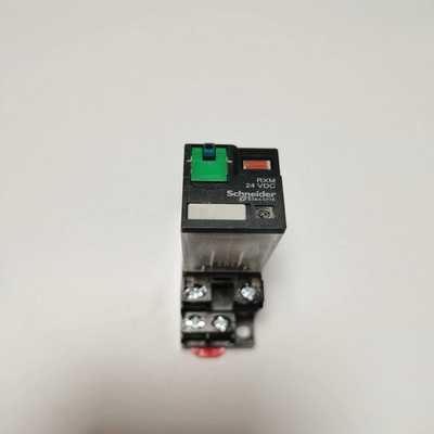 询价~RXM2AB2BD中间继电器24V直流，实物图片