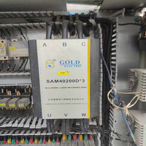 咨询-拆电柜固特GOLD三相固态继电器整机SAM40200