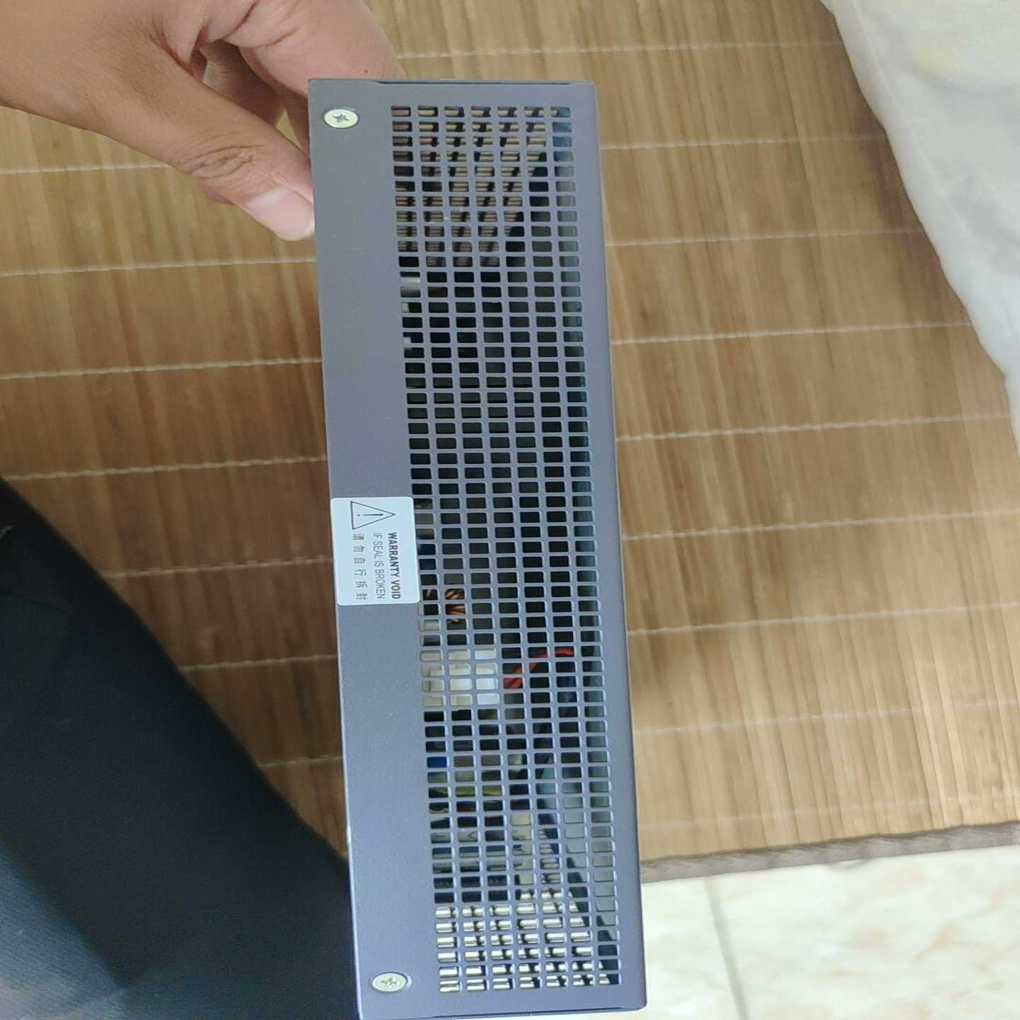 议价华为交换机，型号MA5626-8h，功能正常，单机无配件，成维修/