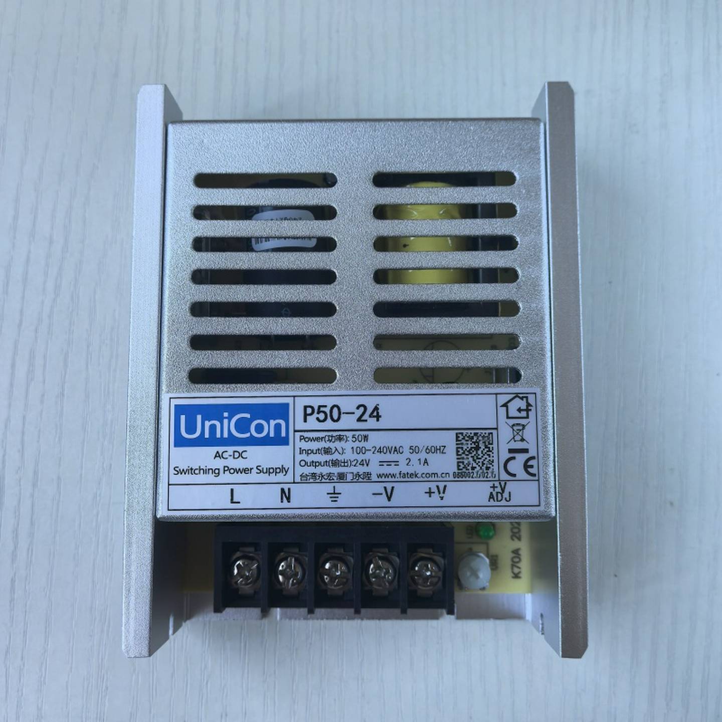 FATEK永宏P50-24开关电源供应器P35P100P150UADP-24V-2A全新{