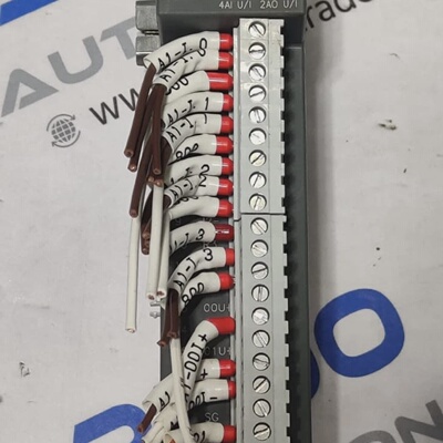 ABB AX561 S500 Analgico EntradaSalida Mdulo 4AI U  I 2AO ABB
