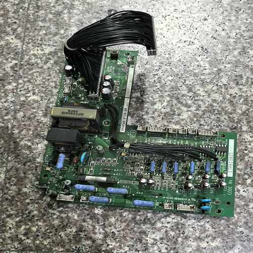 咨询-安川G5变频器驱动板ETP61582111KW的