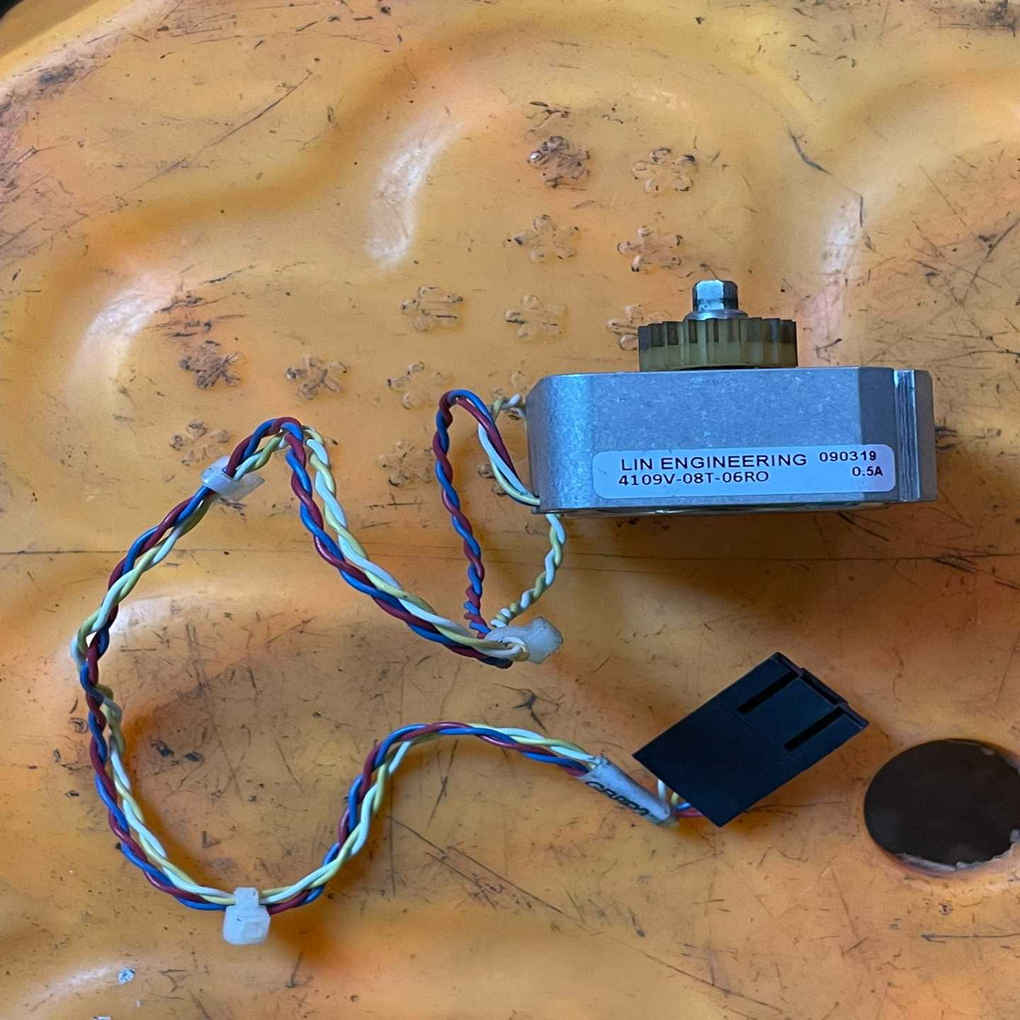 LIN ENGINEERING电机 4109V-08T-06【侨报商行】