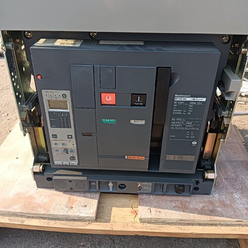 议价Uversal Frame Circuit Breaker Mt25 H2 2500A In Stock适用