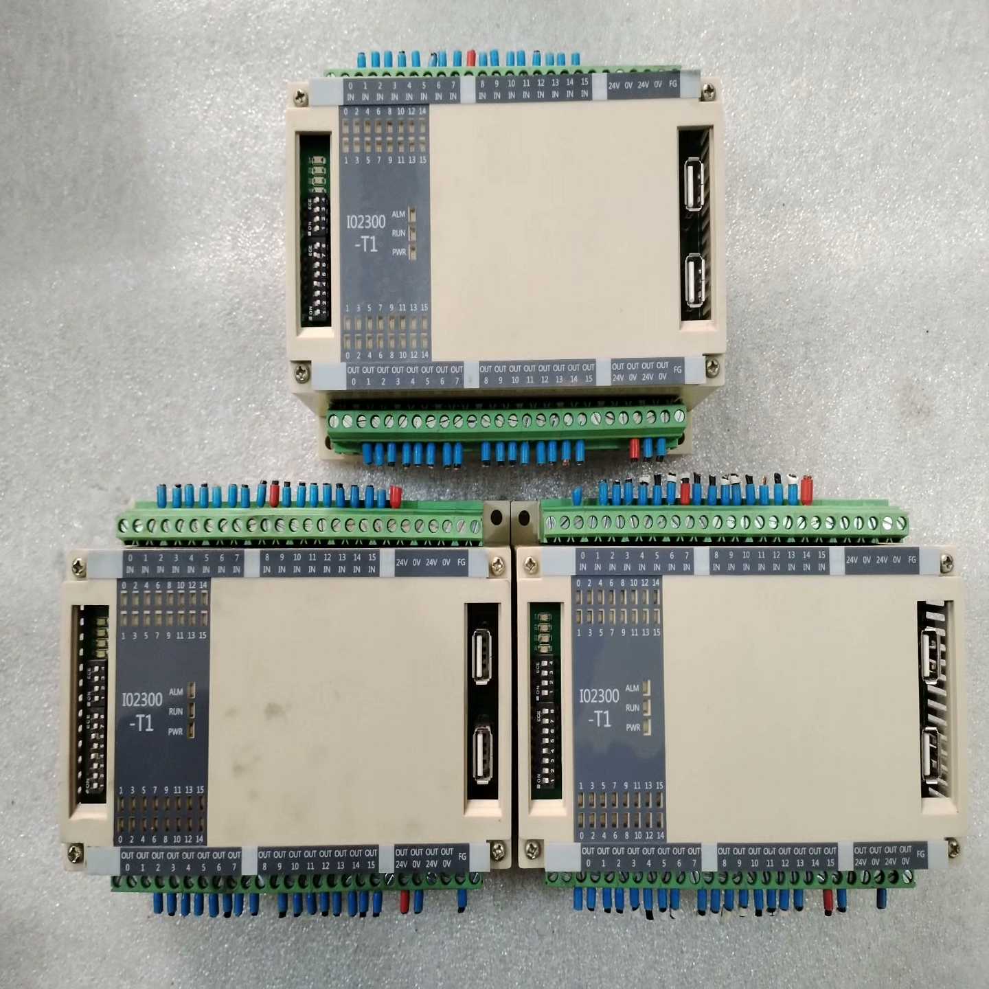 模块IO2300-T1 件 实物图拍摄 成色如图所示~询价