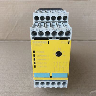 SIEMENS 3TK28281BB40 SAFETY RELAY