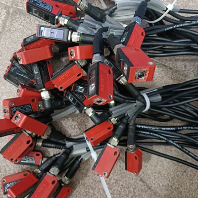 议价劳易测KRTM3B/2.1121-S8色标感测器，成色漂亮，9新