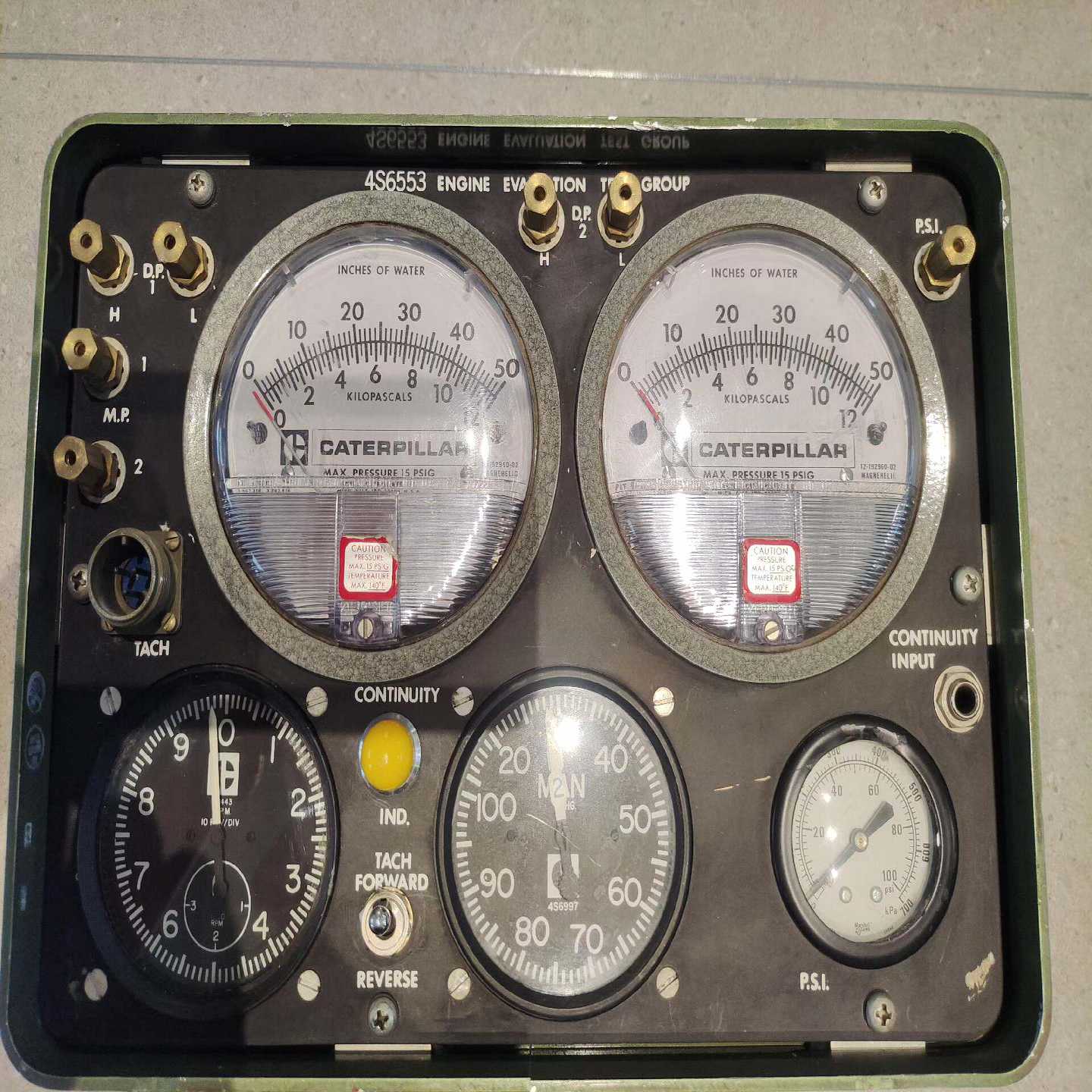 美国卡特发动机压力组测试仪4S6553，品相新净，缺少个盖子--议价