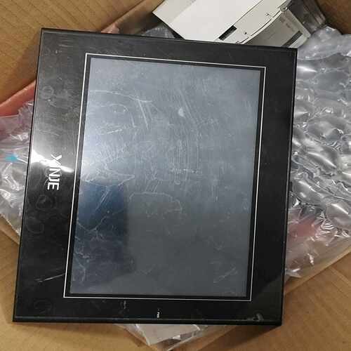 信捷触摸屏TGA63S-MT，实图拍摄，功能正常，450一个