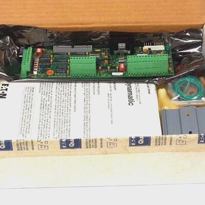 Neu EATON DYNAMATIC 158981001 IO Interface Set 15898143BB92P