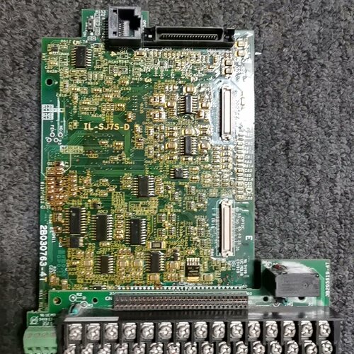 询》原装拆机日立SJ700B4560千瓦的主板2B030