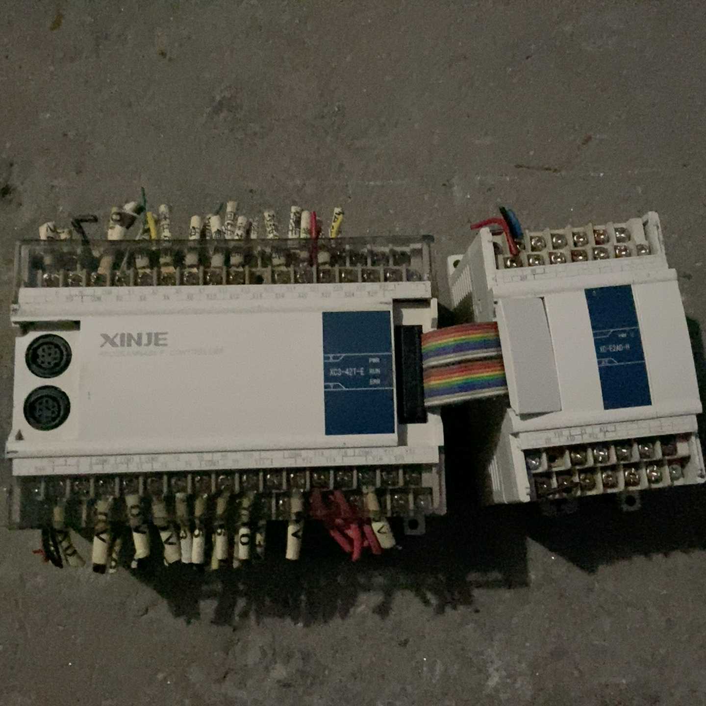 信捷PLCXC3-42T-E/XC-E2AD-H【博航商行】