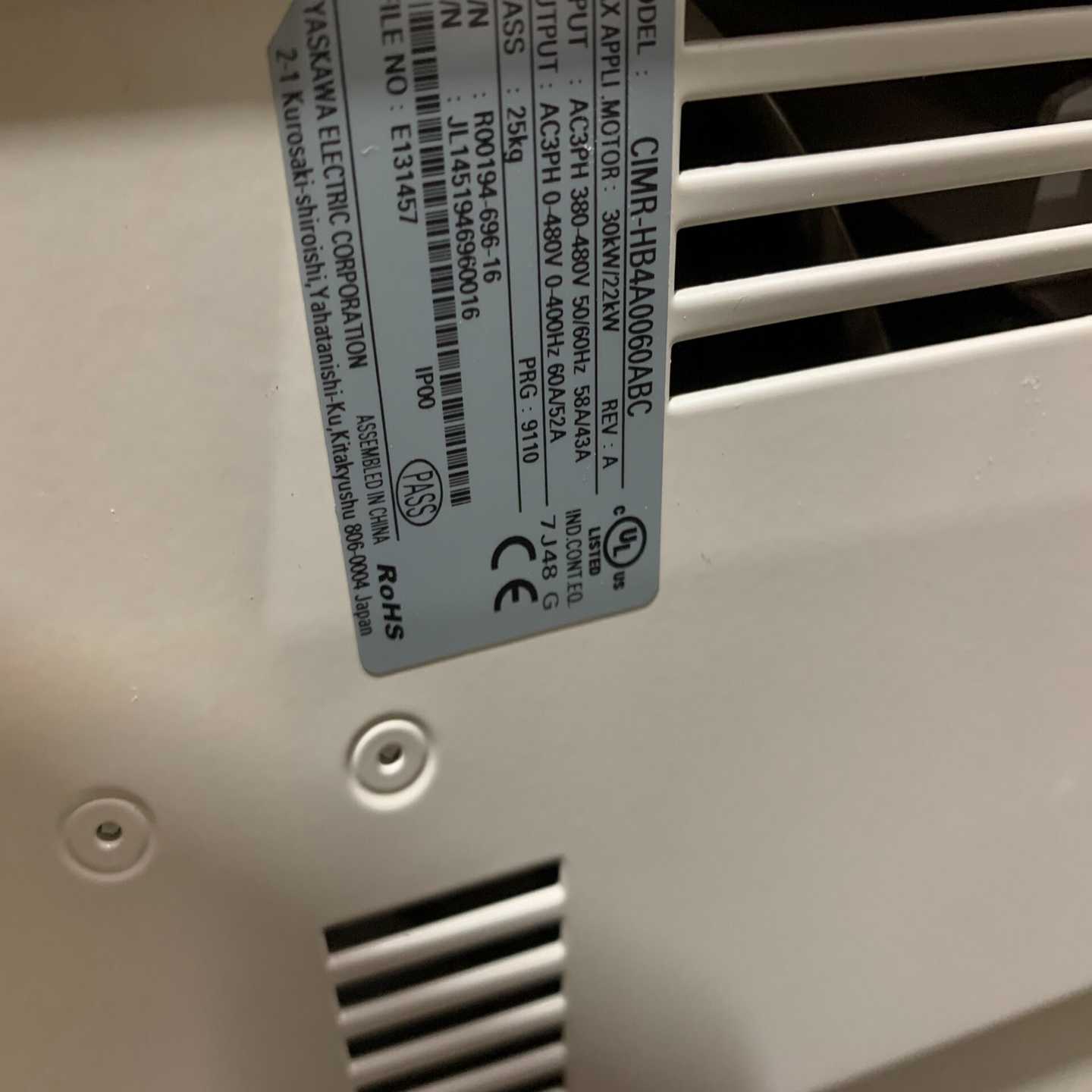 议价安川H1000变频器18.5KW,22KW,HB4A0045