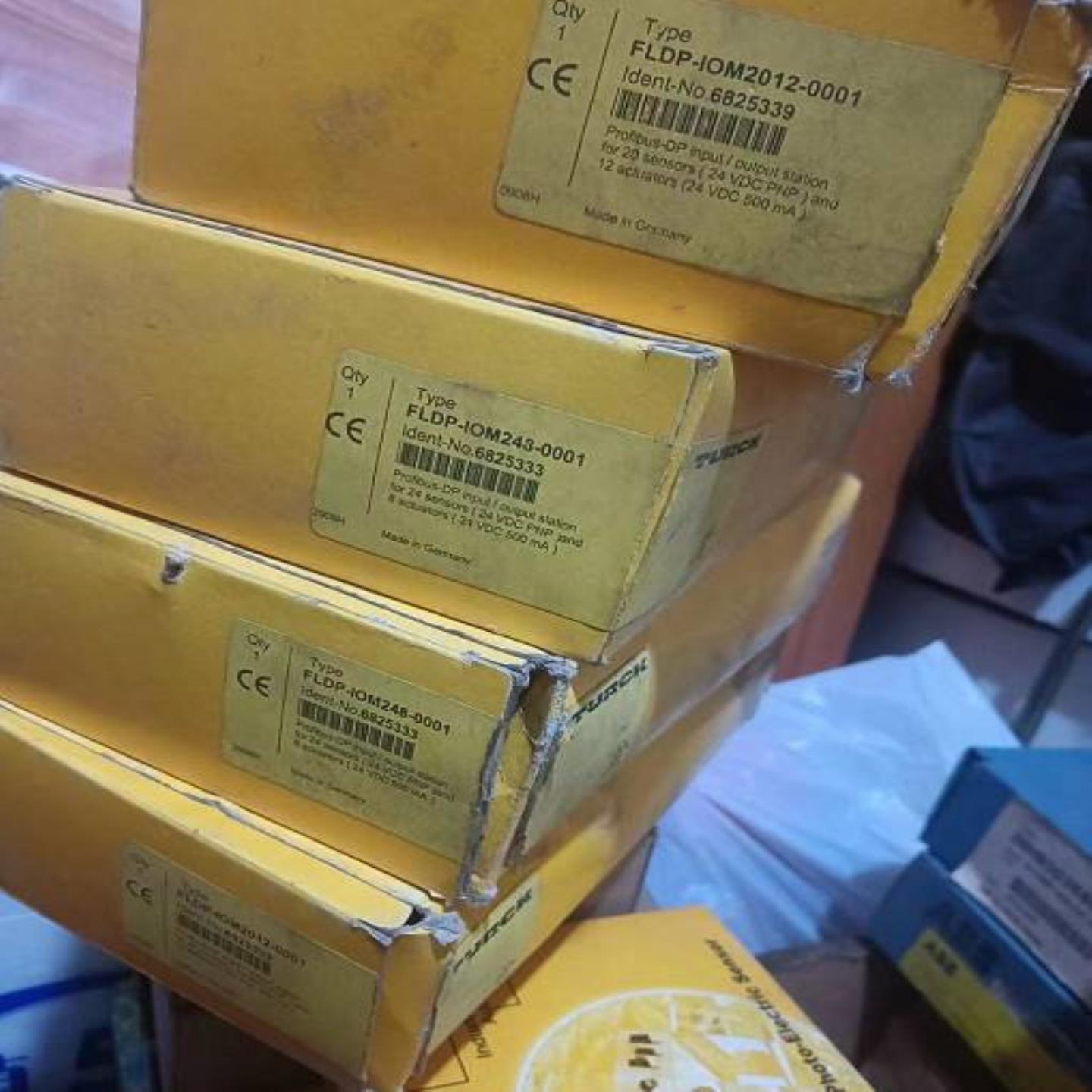 配件FLDP-IOM2012-0001 现货德国TURCK图尔克总线模块插议价